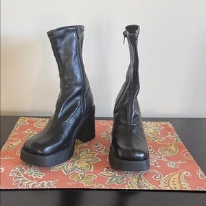 Steve Madden Shiny Black Platform Boots